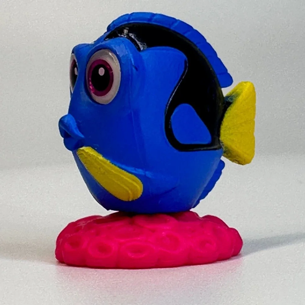Disney Doorables FINDING NEMO Dory Darla Peach Series 11 Technicolor Rare